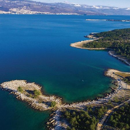 Gorgeous Apartment In Cizici With House Sea View Exteriör bild