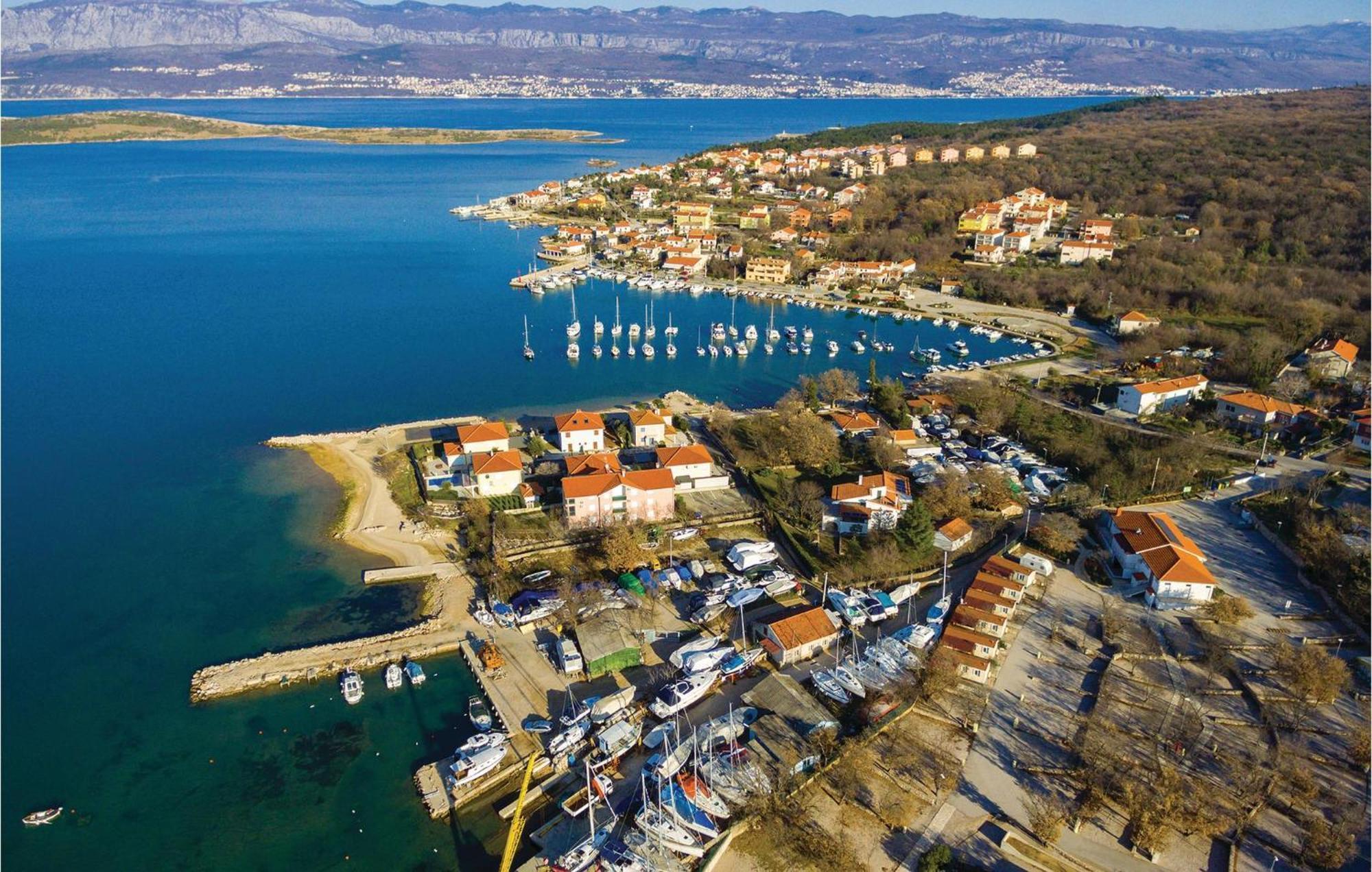Gorgeous Apartment In Cizici With House Sea View Exteriör bild