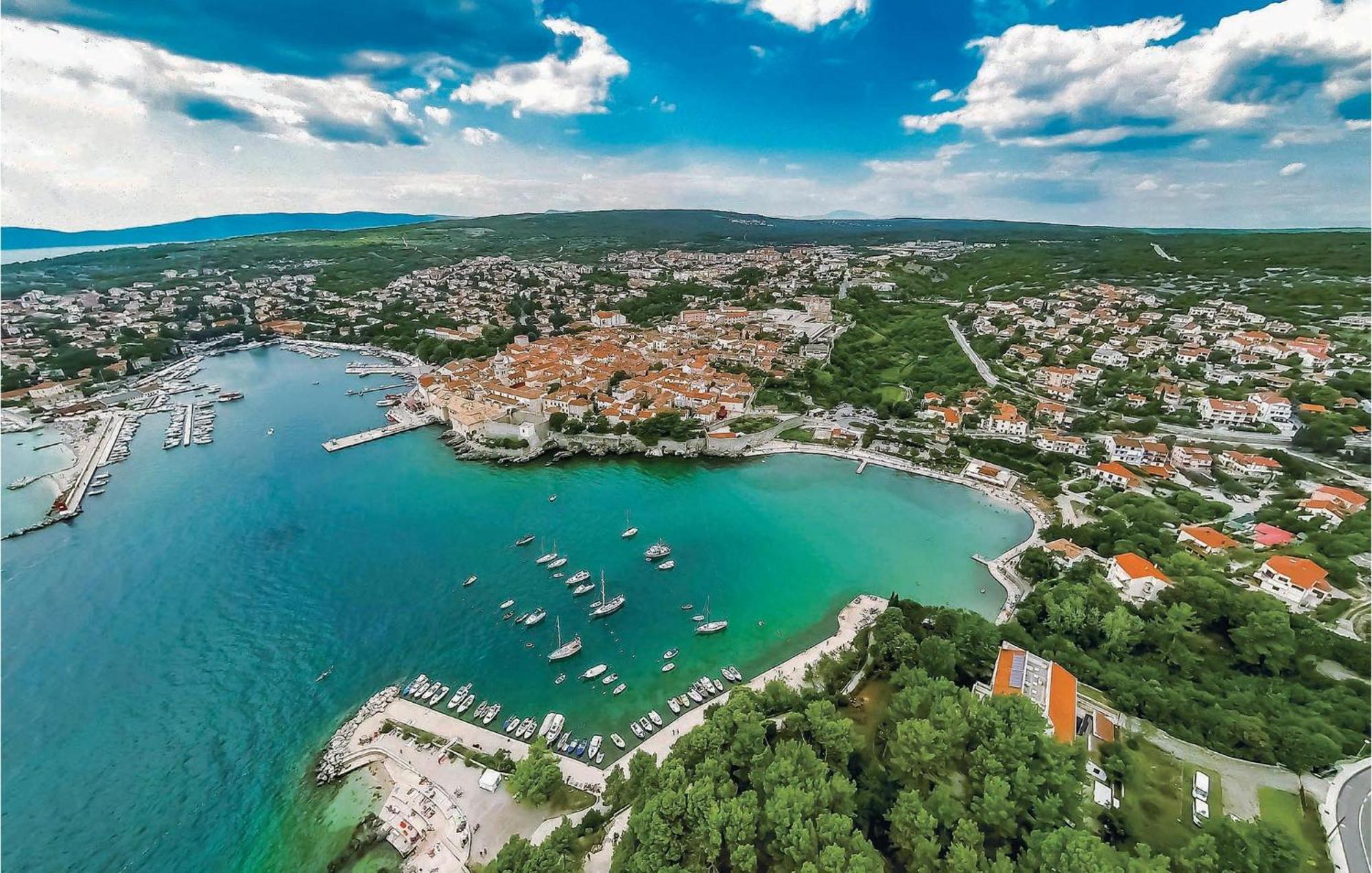 Gorgeous Apartment In Cizici With House Sea View Exteriör bild