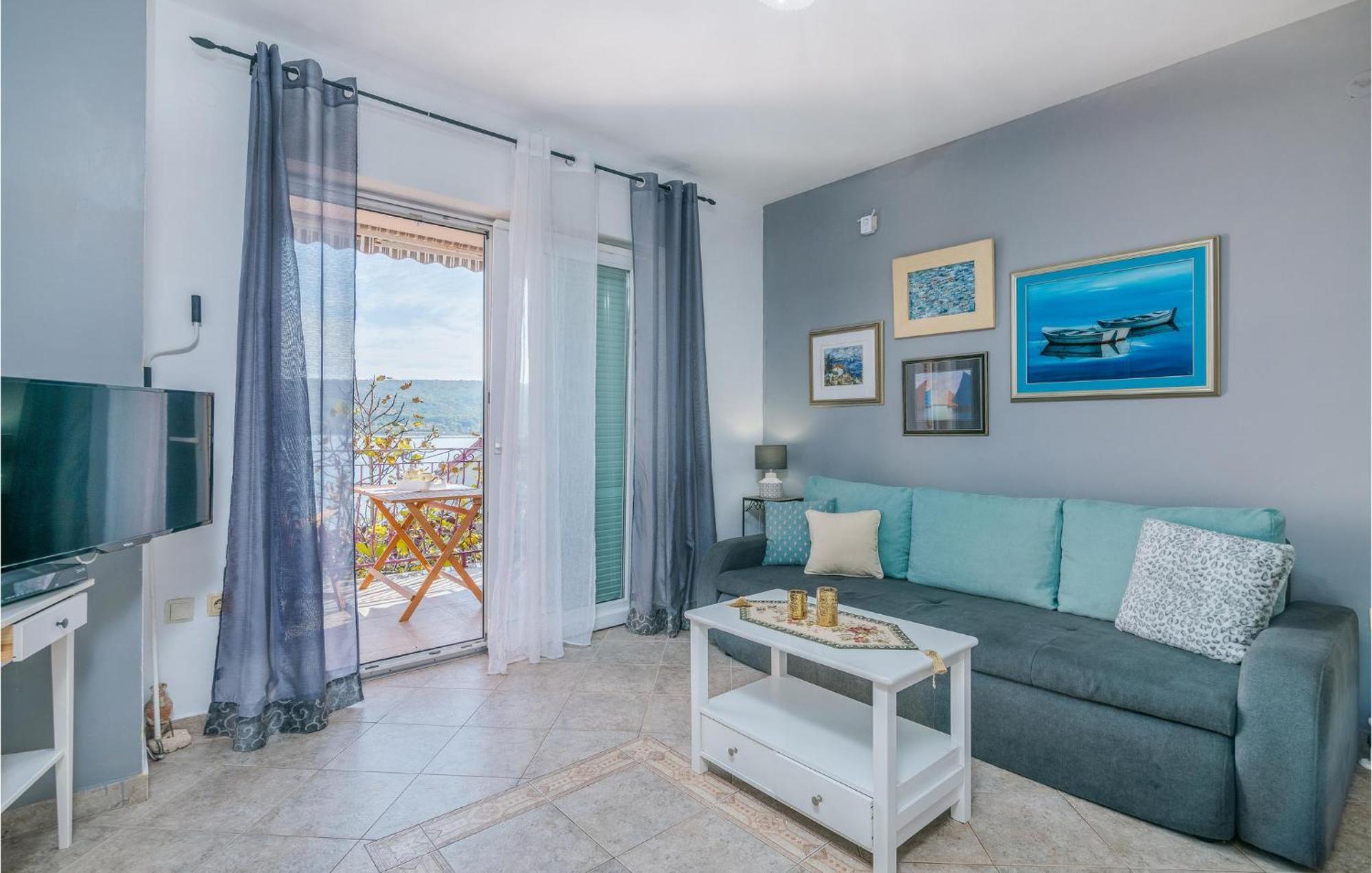 Gorgeous Apartment In Cizici With House Sea View Exteriör bild