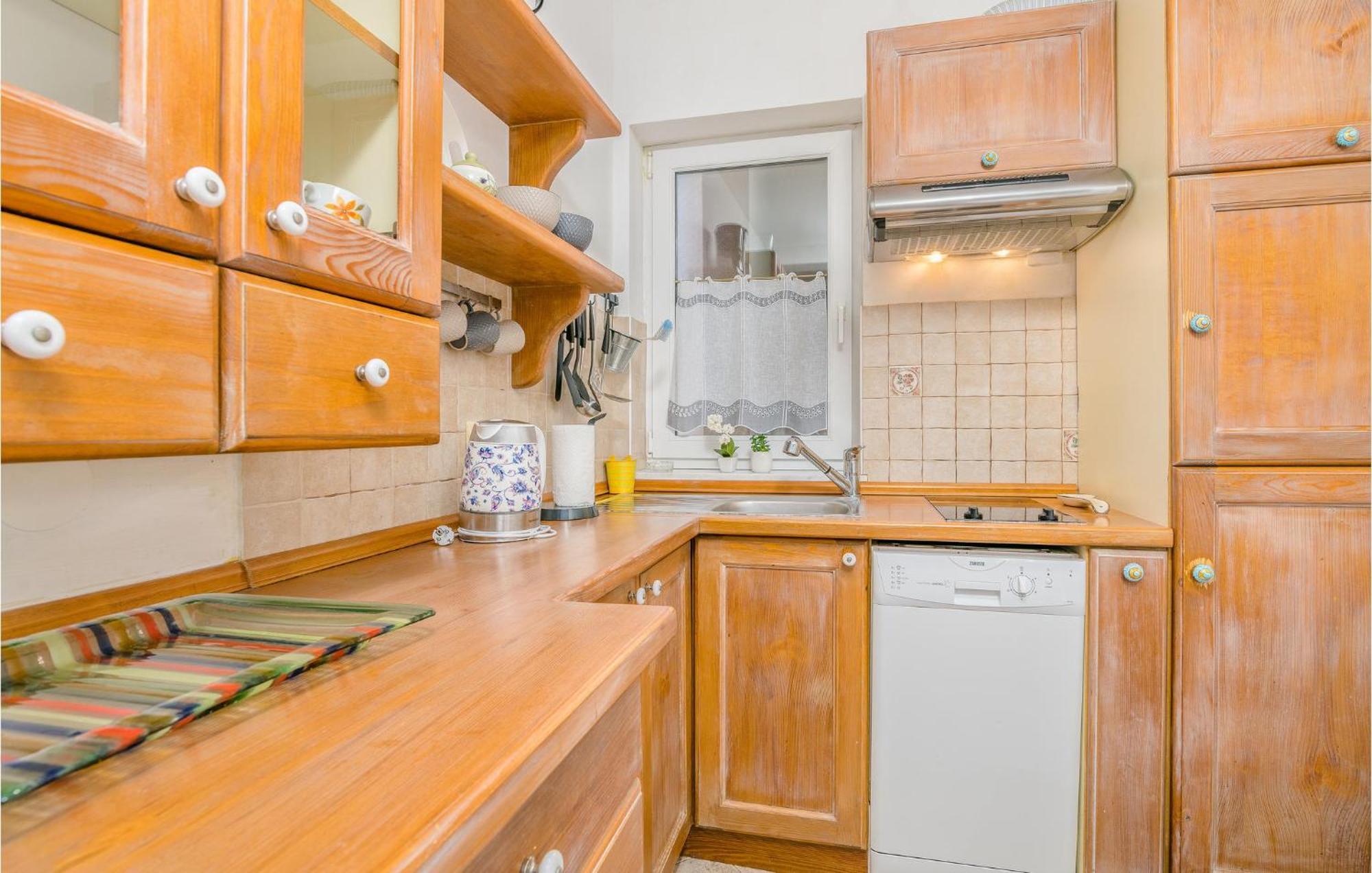 Gorgeous Apartment In Cizici With House Sea View Exteriör bild
