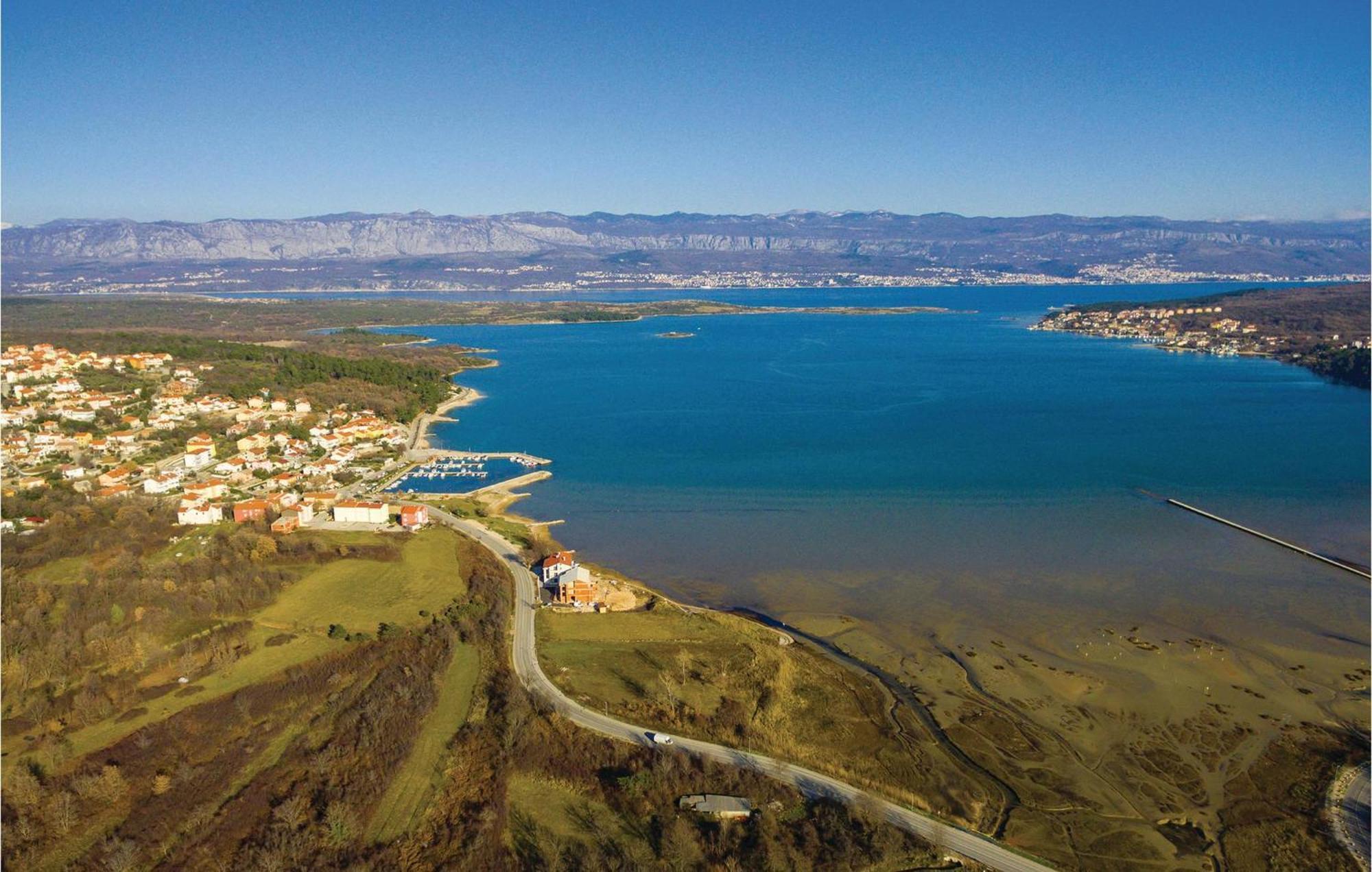 Gorgeous Apartment In Cizici With House Sea View Exteriör bild